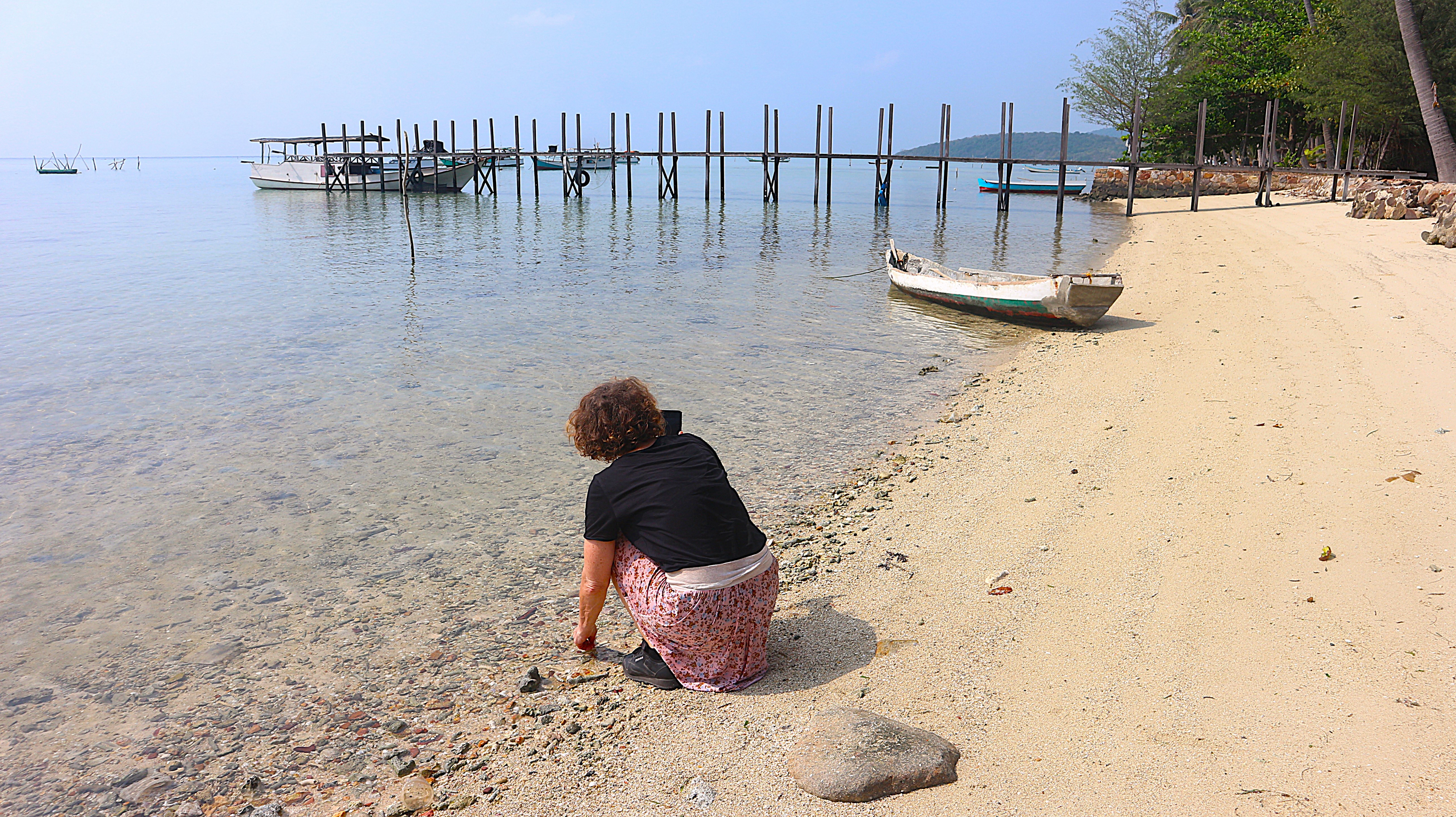 She Came to Karimunjawa, and Found a Place to Pause